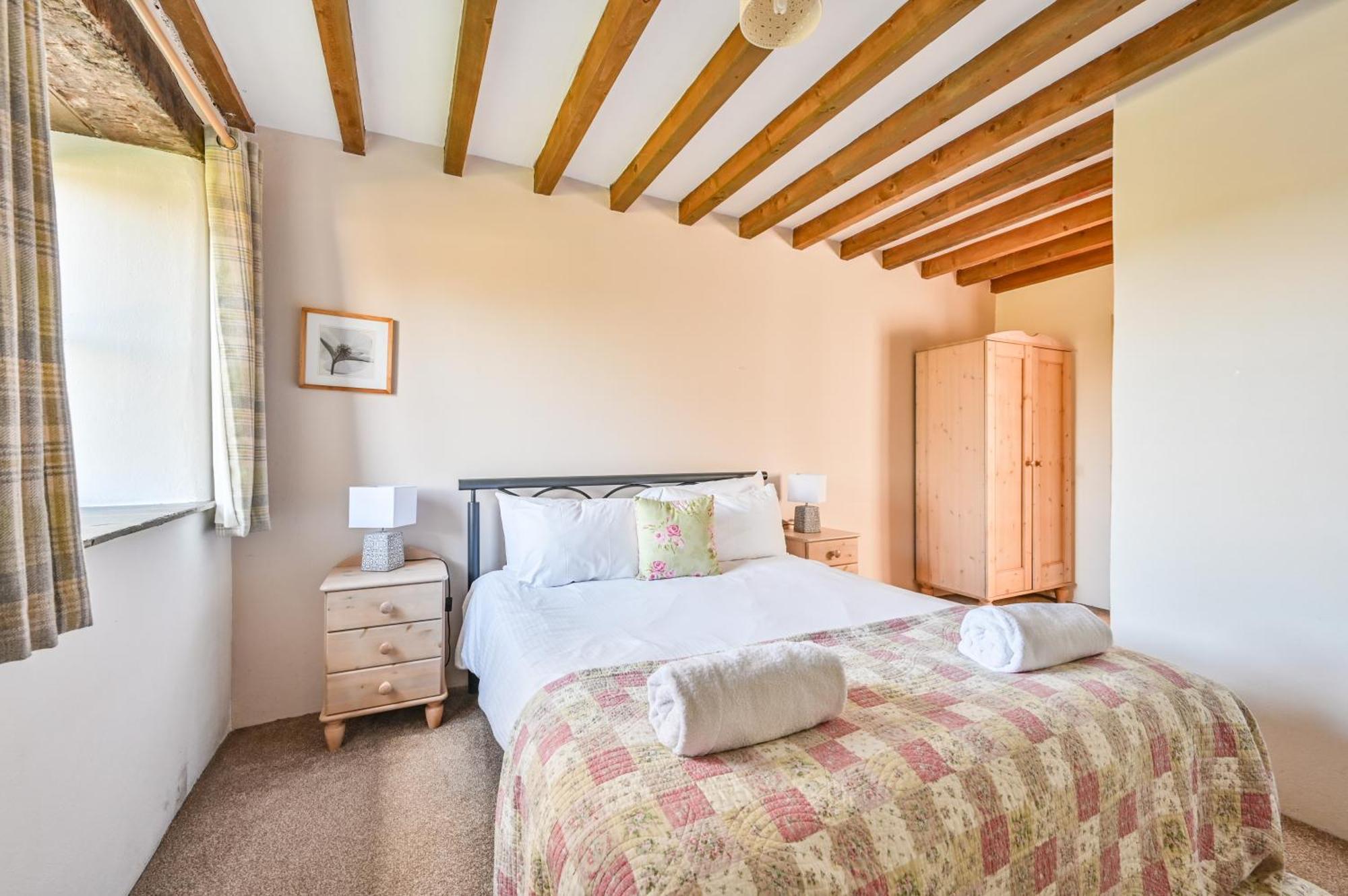 Polean Farm Cottages - With Free Animal Feeding And Pony Rides And Free Access To A Nearby Pool Looe Habitación foto