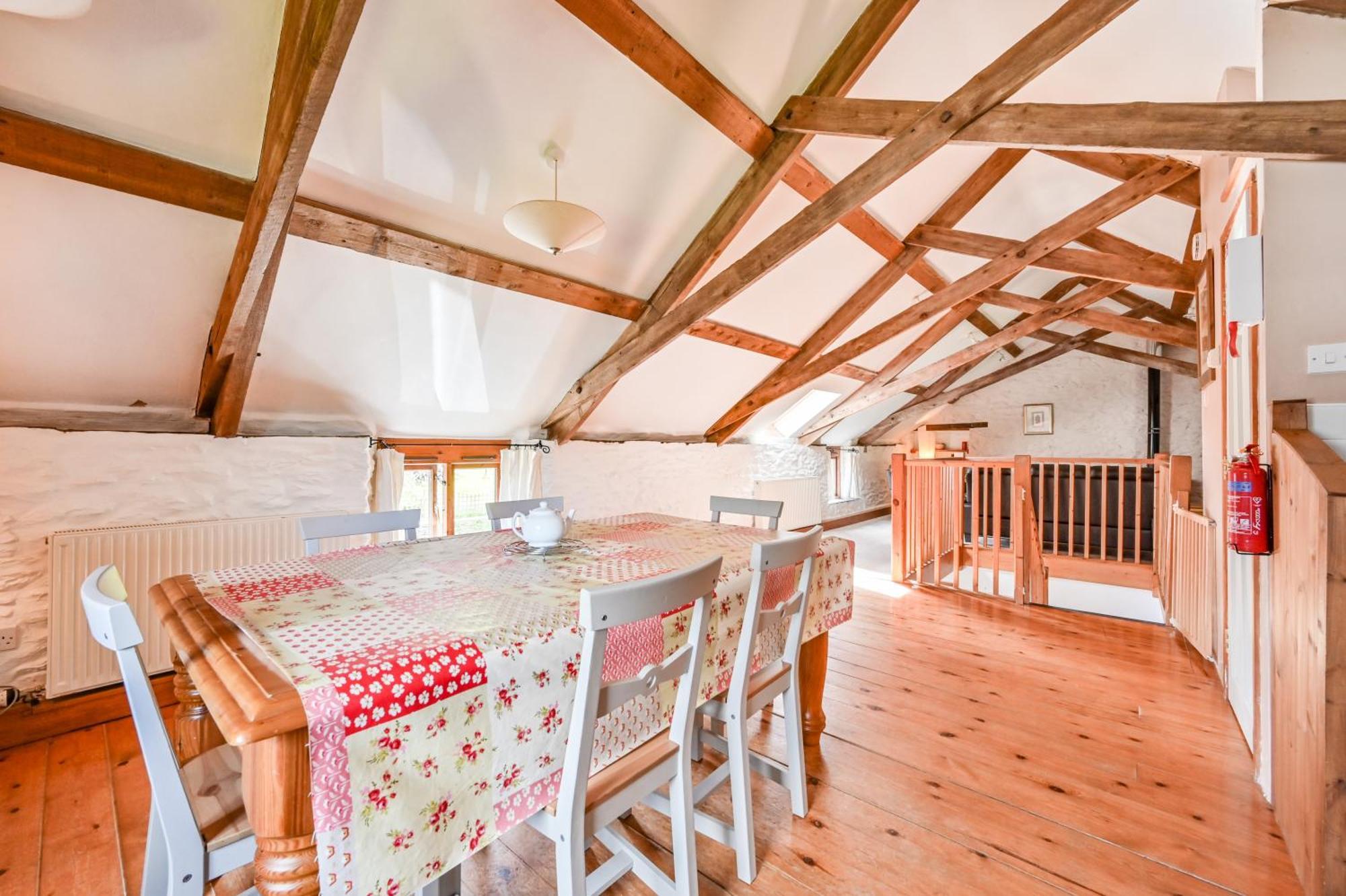 Polean Farm Cottages - With Free Animal Feeding And Pony Rides And Free Access To A Nearby Pool Looe Habitación foto